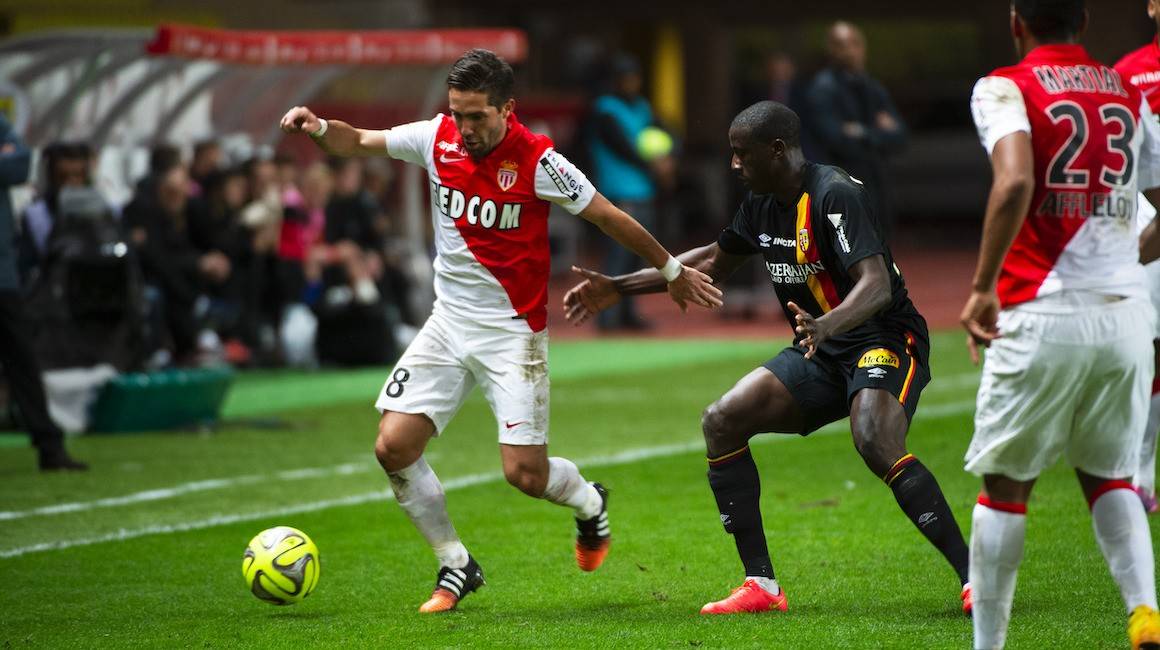 沃尔夫斯堡客场作战,向胜利发起冲击 沃尔夫斯堡客场作战,向胜利发起冲击