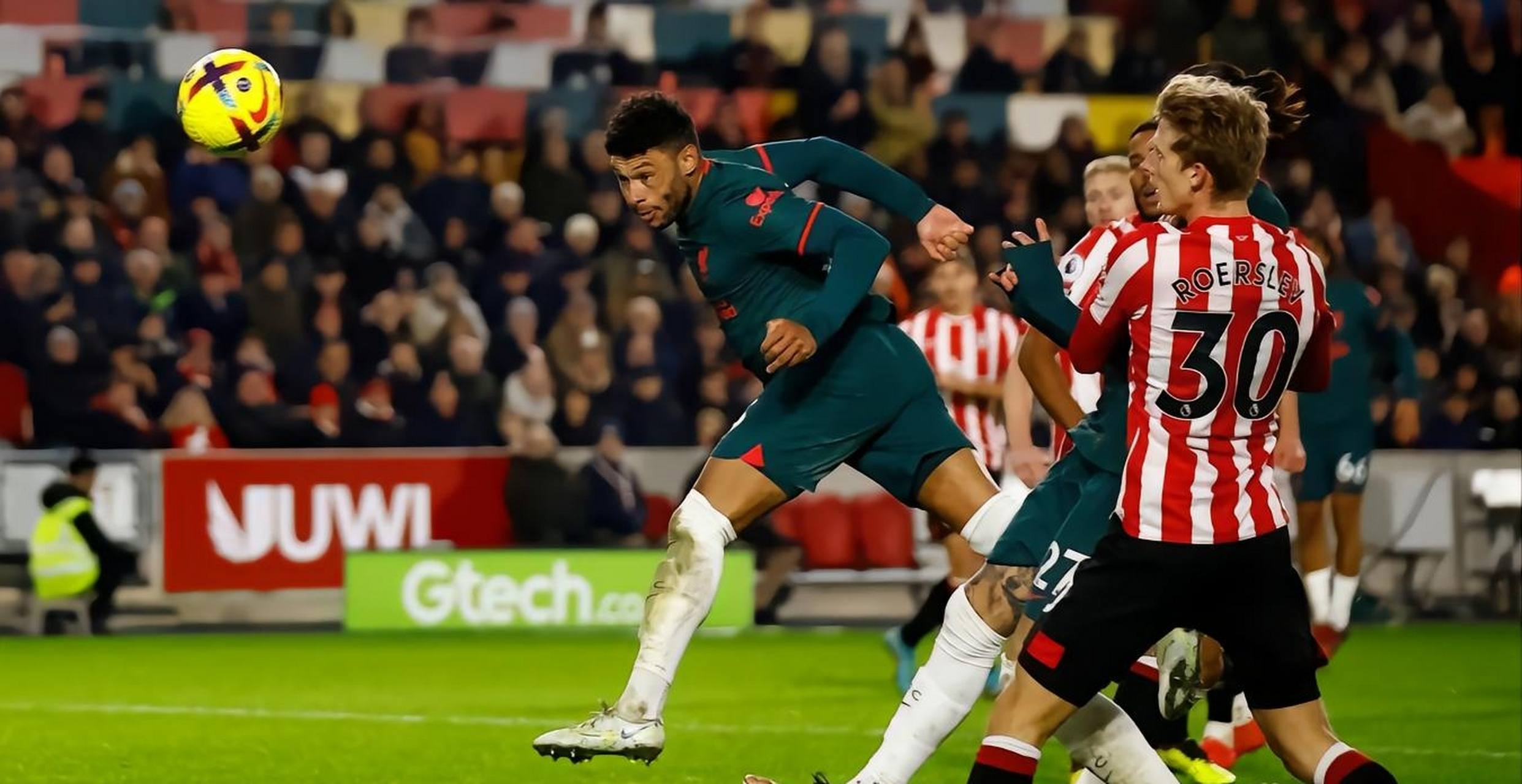 张伯伦破门带领利物浦，客场力克瓦伦西亚